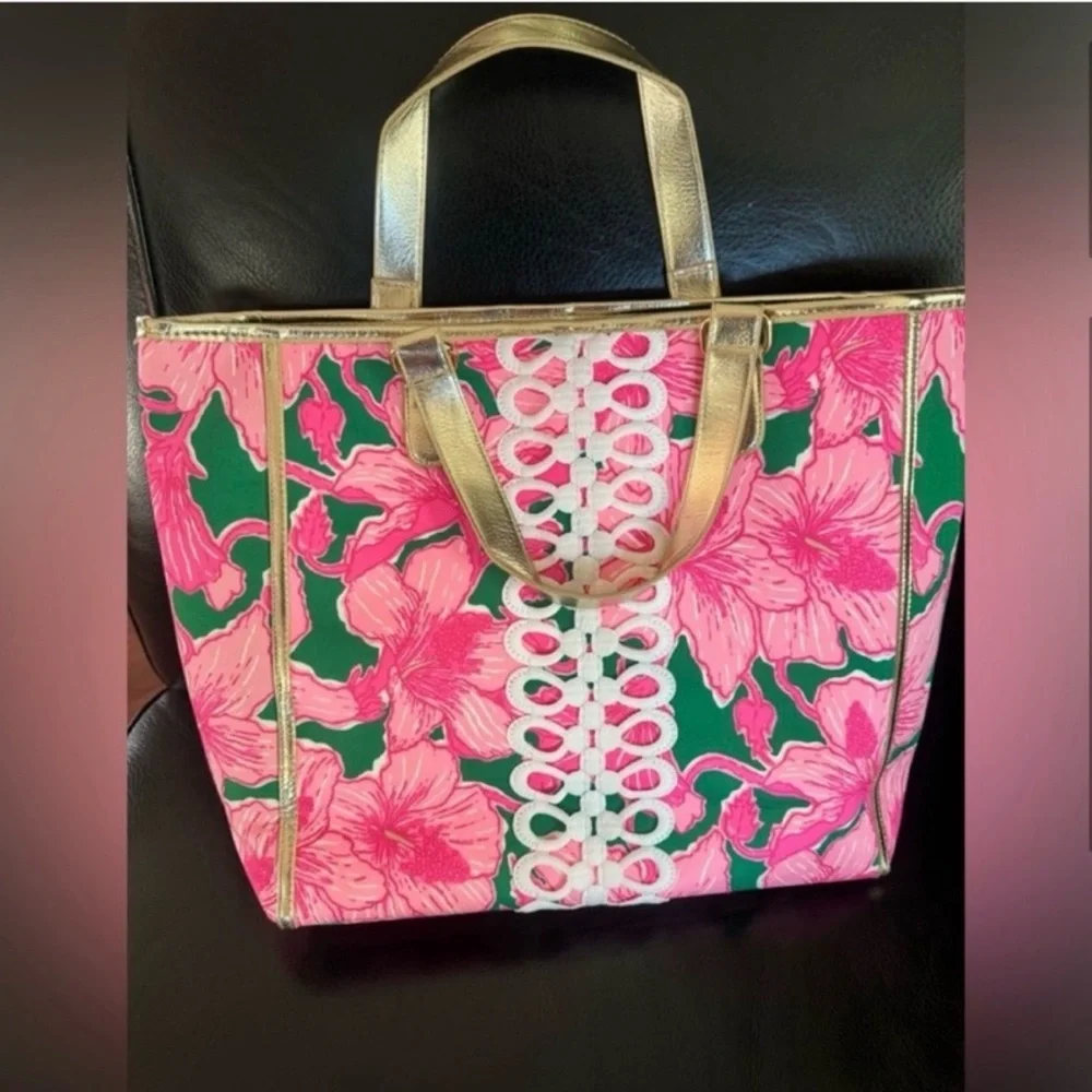 NEW tote Hibis Kiss shopper tote bag purse travel carry on trip Lilly Pulitzer - Picture 9 of 9